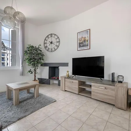 Viree A 4 - 550 M De La Plage Des Libraires Apartamento *